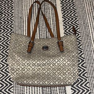 Tommy Hilfiger Designer Patterned Tote Bag - Brown and Tan
